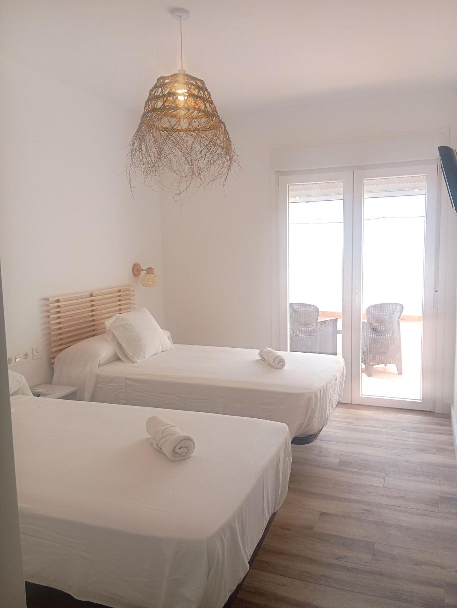 Hostal Casa Emilio Алмерия Екстериор снимка