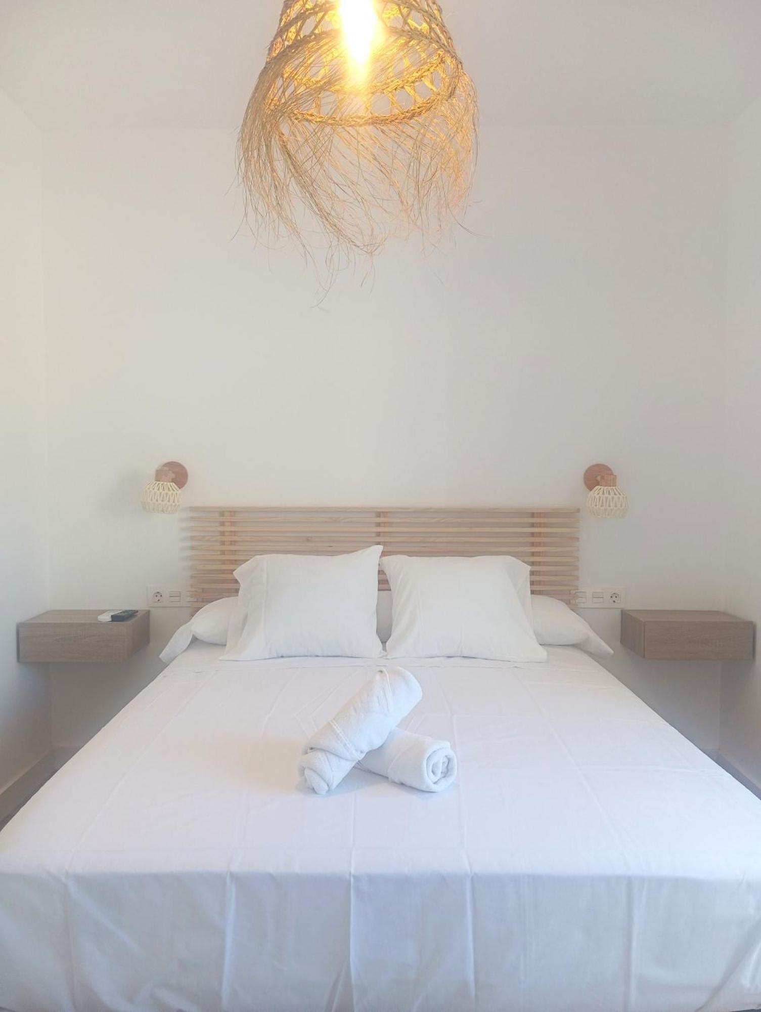 Hostal Casa Emilio Алмерия Екстериор снимка