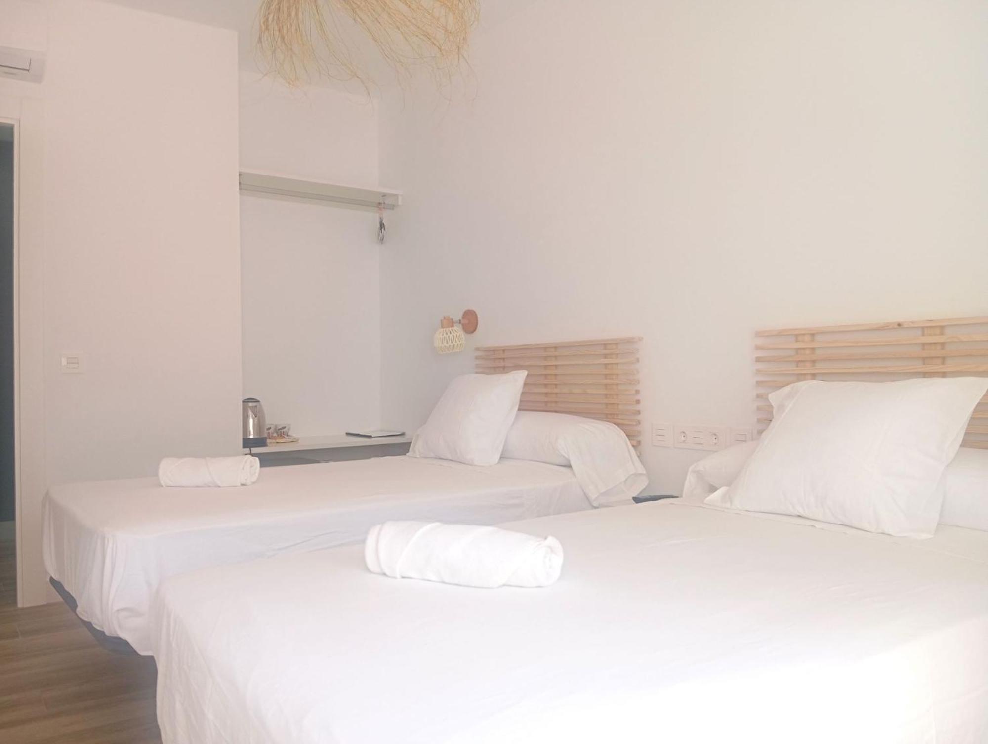 Hostal Casa Emilio Алмерия Екстериор снимка