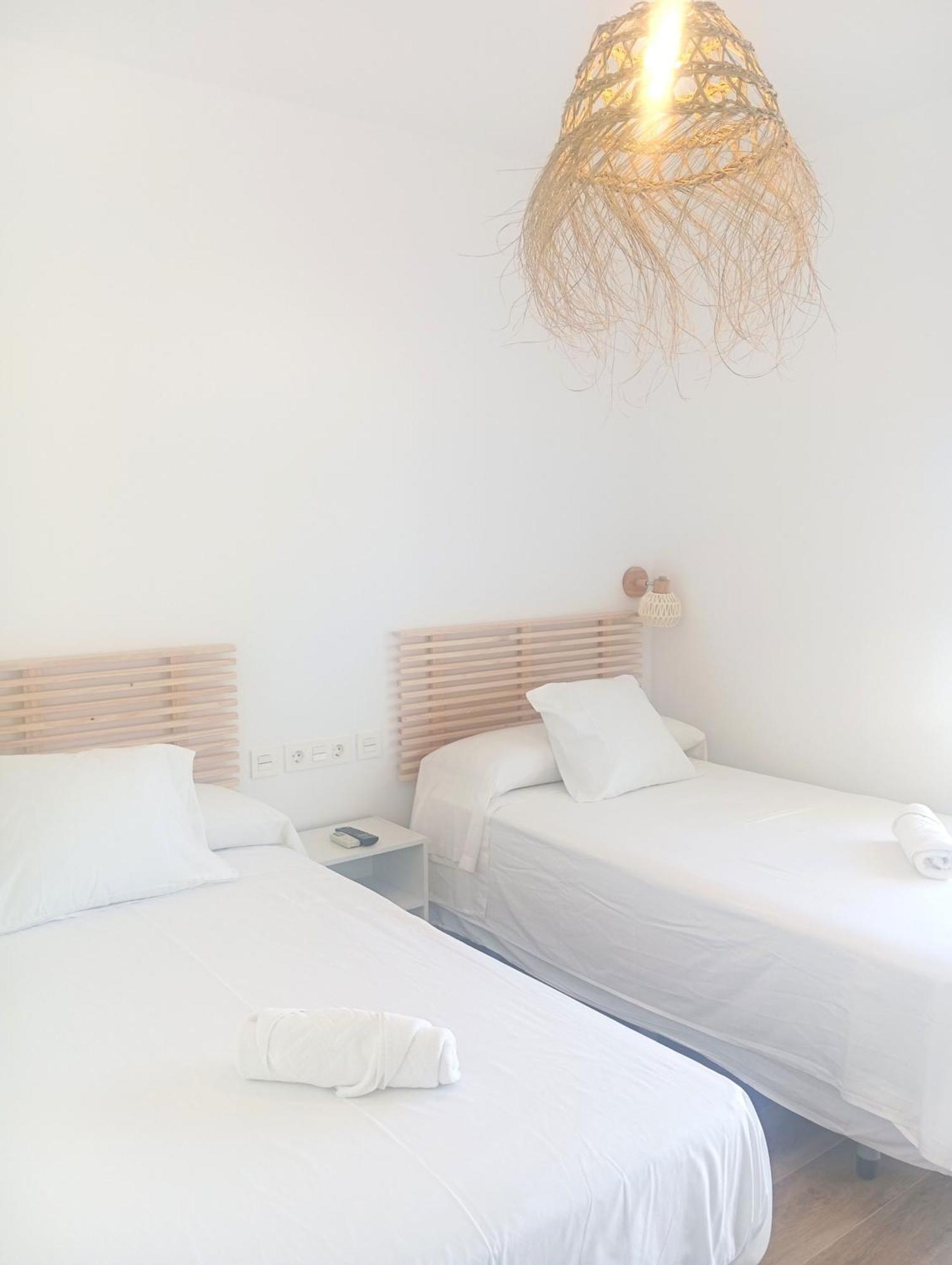 Hostal Casa Emilio Алмерия Екстериор снимка
