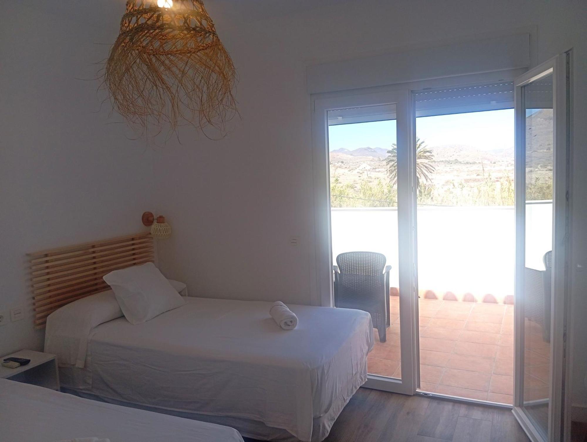Hostal Casa Emilio Алмерия Екстериор снимка