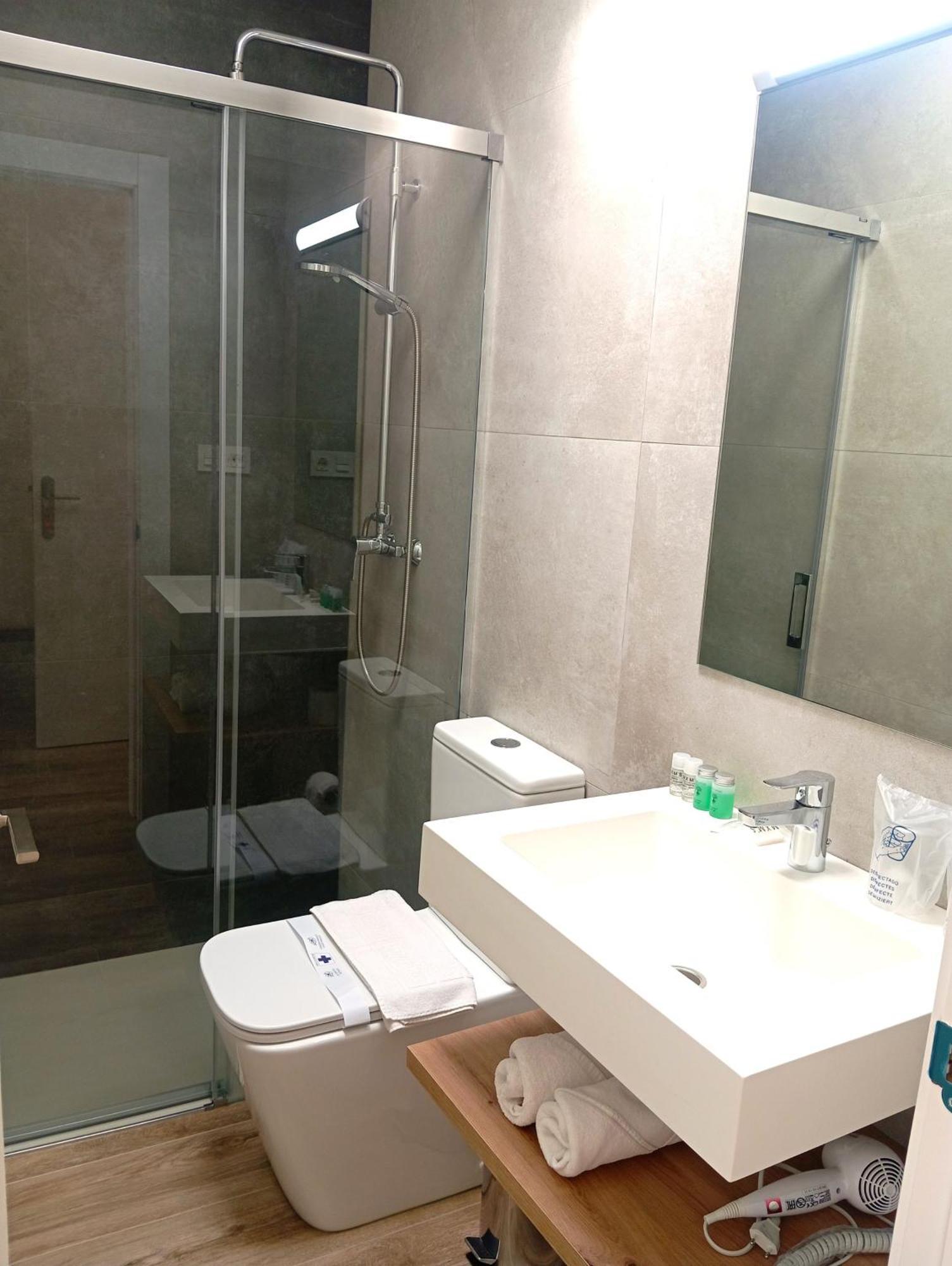 Hostal Casa Emilio Алмерия Екстериор снимка